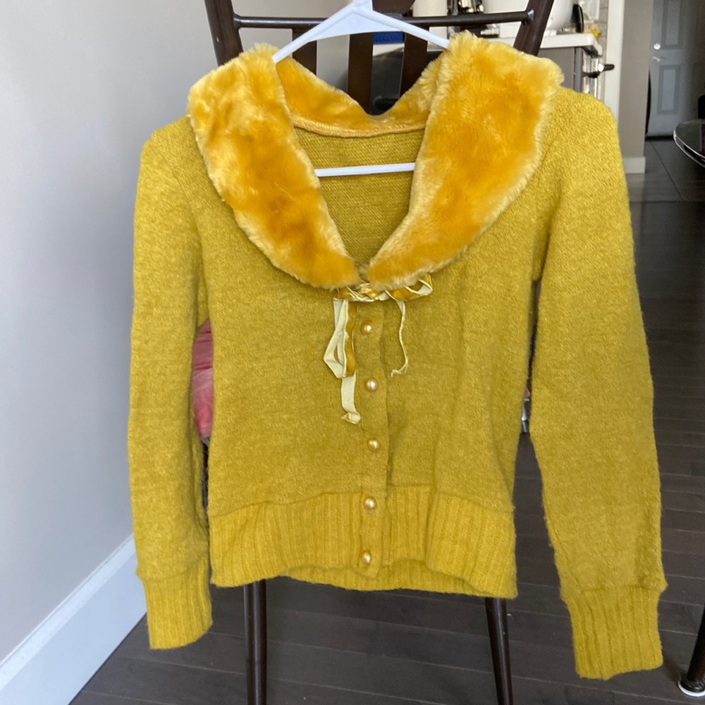 New without tag cardigan